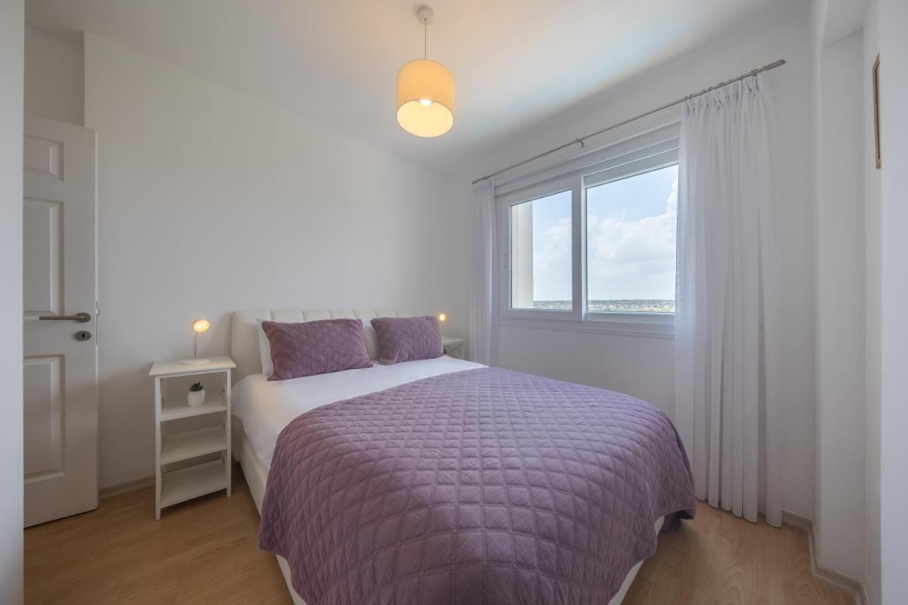 Thalassa Beach Family & Waterpark Resort Vokolidha Екстериор снимка
