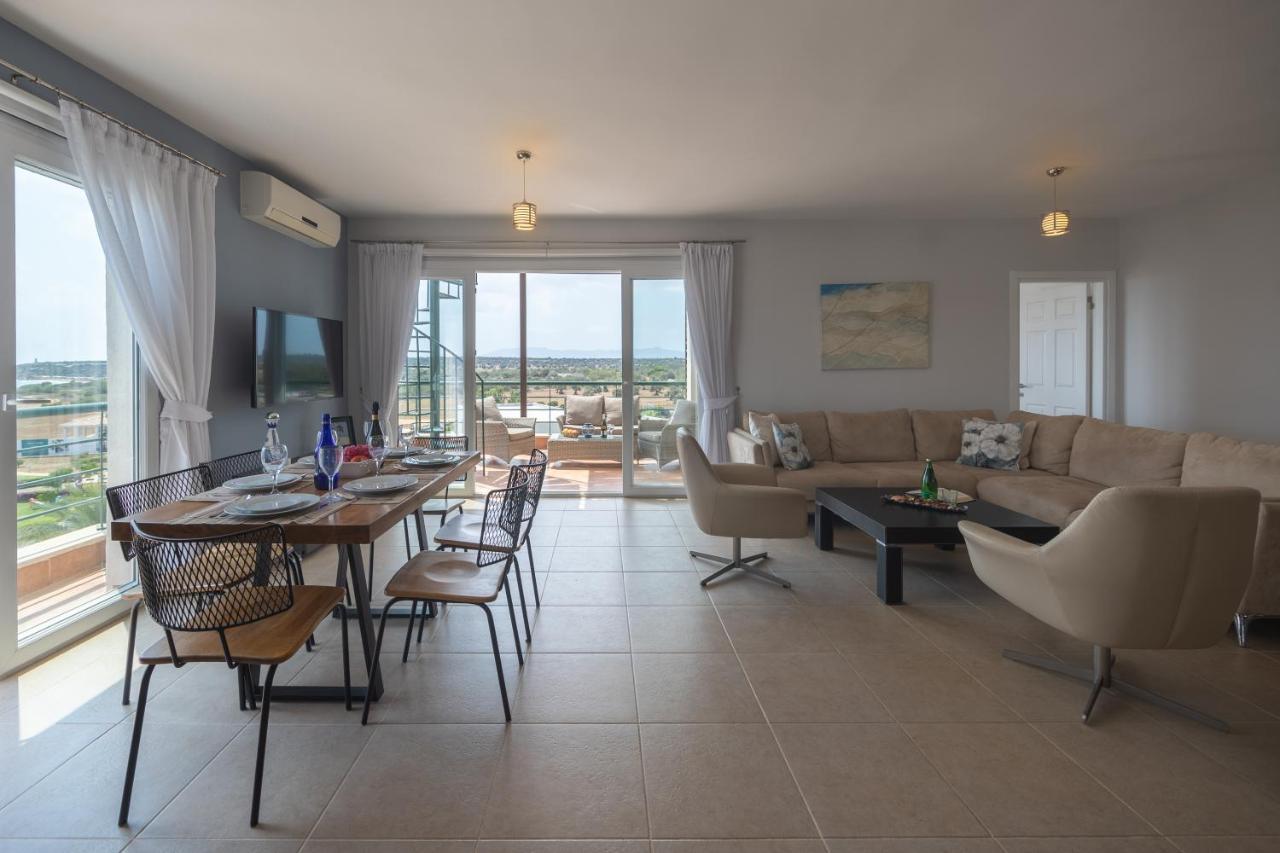 Thalassa Beach Family & Waterpark Resort Vokolidha Екстериор снимка