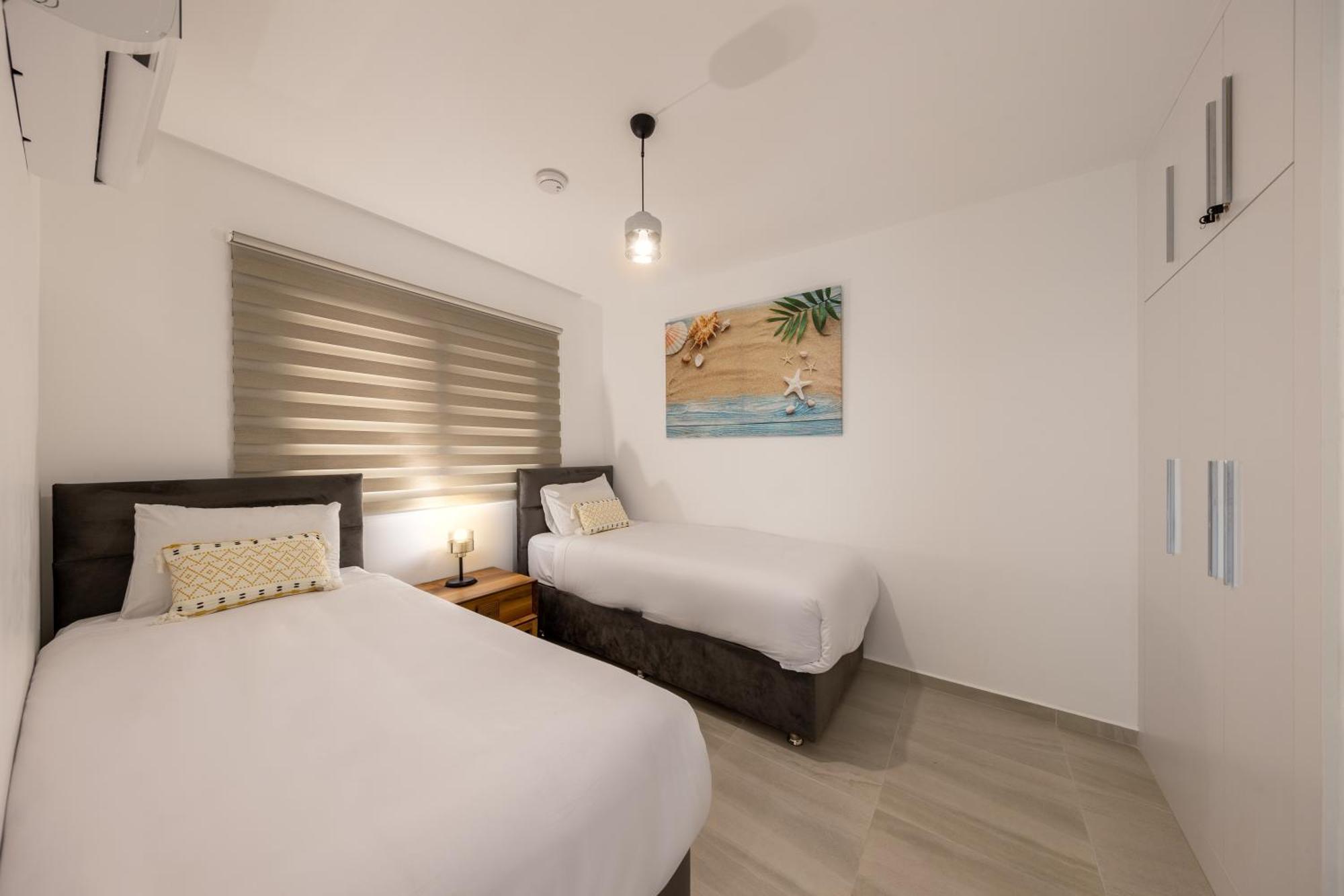 Thalassa Beach Family & Waterpark Resort Vokolidha Екстериор снимка